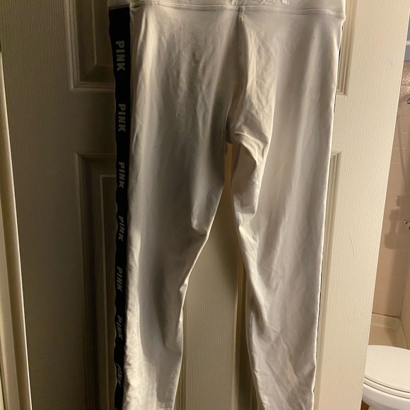 Sold - Picture 3 of 6